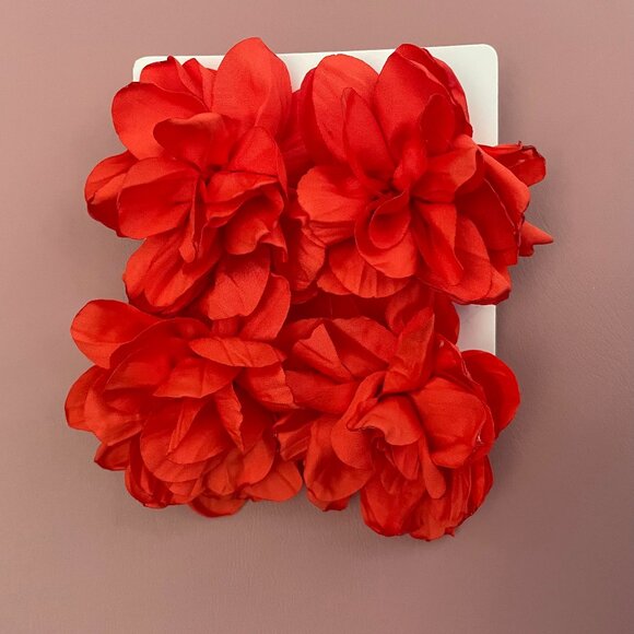 Floral, 3D, Glamorous Cloth Earrings - Picture 1 of 3